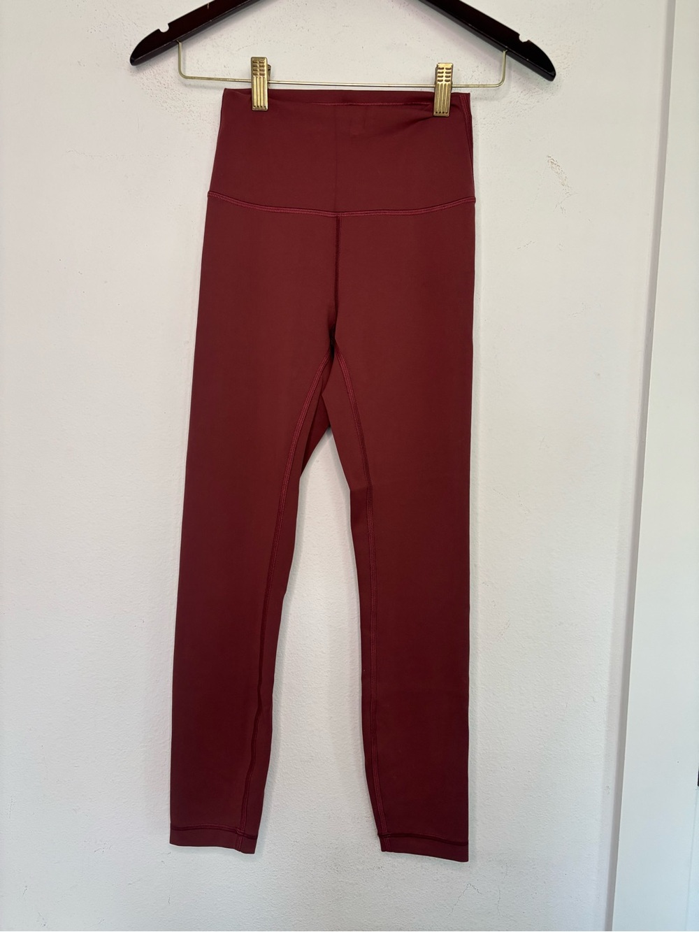 LULULEMON CLASSIC FULL LENGTH BRICK RED LEGGINGS SZ 4